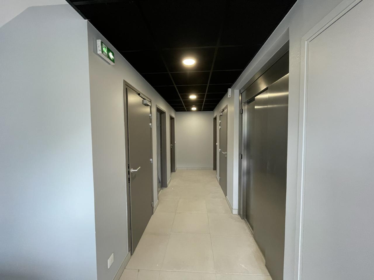 Local d'activité Vallières 118m² Vente local d'activité Vallières Haute-Savoie OVACT2422607 17